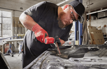 Milwaukee 4933480958 – M12 10mm Belt Sander